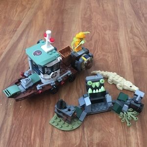 Lego Wrecked Shrimp Boat 70419